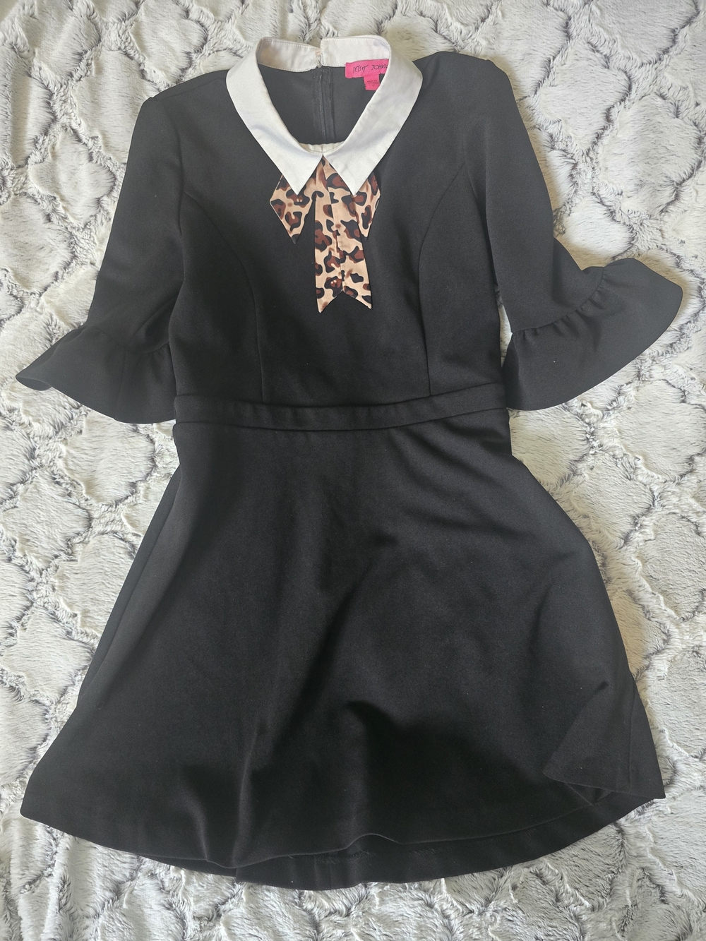 Betsey Johnson Black Wednesday Addams Dress Collar Leopard Bow Accent Sz 6 EUC